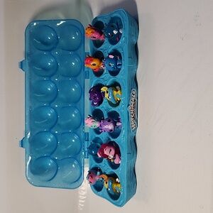 Hatchimals colleggtibles  hatchimals egg and blue case 12 pcs